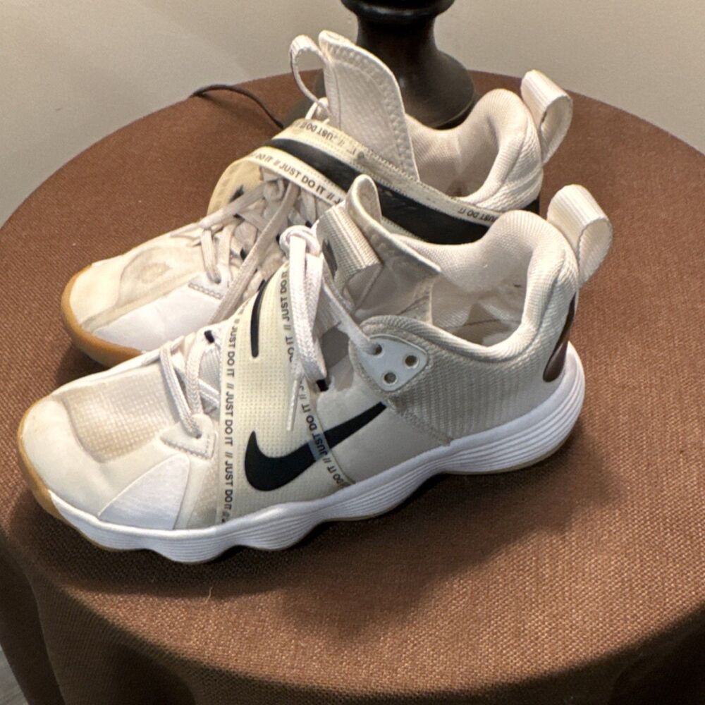 Nike Hyperset Volleyball Shoes White Black Gum Strap